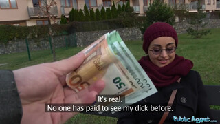 Public afgán csaj rábeszélve utcai dugásra