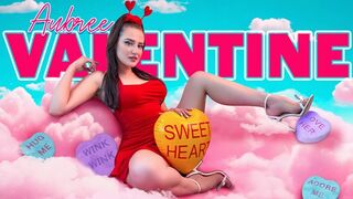 Aubree Valentine ujjszexben üvöltveSquirtel
