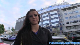 Modell casting utcai kemény szexszel