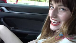 Cuki fekete hajú amatőr POV randin kapja a punciba