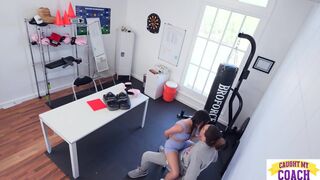 Kylie rakétafaszra vágyik Bruce vad tempójában