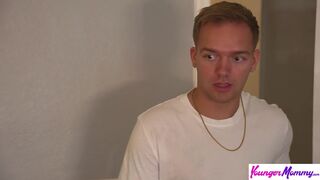 Mostohaanya nézi a szűz pina kemény átfúrását