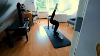 Fiatal fitnesz csaj ujjongat magán, aztán durván átvágják