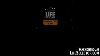 Csábító fantáziák tárulnak fel a Life Selectorral: Kira Queen és Kitana Lure izgató főszereplésével