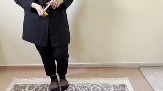 Főnököm szerint túl vagyok a lapon, ha nem akarok kirúgva lenni, szexelnem kell vele... (perzsa beszélgetés)