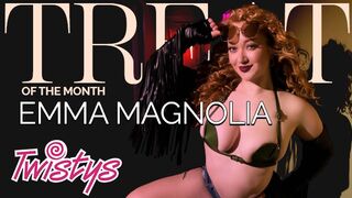 Twistys stílusban: Emma Magnolia szenvedélyes motelszexje - Játékok a bőröndből, duzzadó mellekkel és lángoló kéjjel