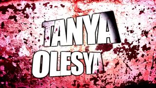 Candy Alexa Cristal May és Jennifer Black forró leszbikus hármasa felcsatolhatóval fehérneműben