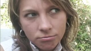 Janet Alfano fiatal seggének vad és mély kefélése Dillon Day-jel